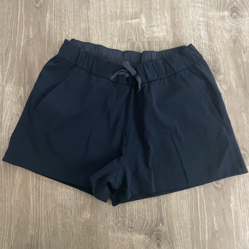 Lululemon On The Fly Short- Size 10
